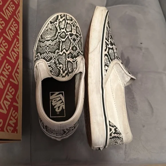 VANS! Python Print! - Picture 2 of 4